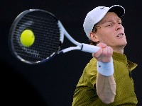 Siner razbio Šeltona i zakazao SPEKTAKL sa Novakom