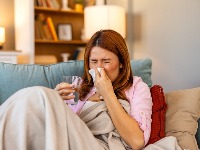  Zašto se neki ljudi STALNO PREHLAĐUJU? Naučnici konačno dali ODGOVOR 