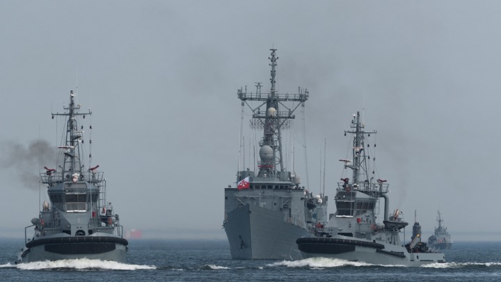 NOVA DRAMA U ORMUSKOM MOREUZU: Američki ratni brodovi prošli zabranjenom zonom