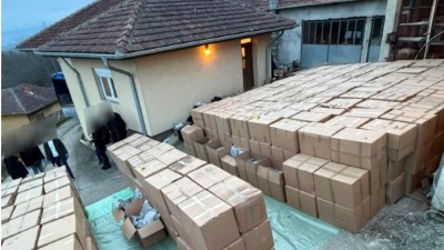 Ulična vrednost zaplenjene marihuane 50 MILIONA EVRA, među uhapšenima otac i sin