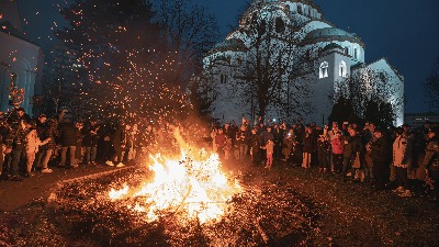 Sutra je BADNJI DAN, a ovo su NAJVAŽNIJI OBIČAJI koje treba ispoštovati 