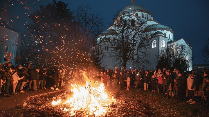 Sutra je BADNJI DAN, a ovo su NAJVAŽNIJI OBIČAJI koje treba ispoštovati 