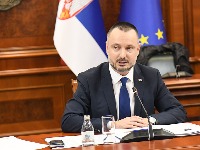 Apostolović: Ne postoji formalna odluka o zamrzavanju sredstava EU za Srbiju