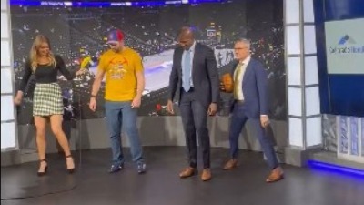 Jokić je čudo, Amerikanci usred studija sve ostavili i ZAIGRALI SRPSKO KOLO (VIDEO)