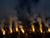 HAOS posle utakmice: Navijači Partizana POLOMILI prozore na sudijskoj svlačionici