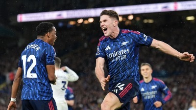 Arsenal rutinski do pobede: "Poker" u mreži Lidsa