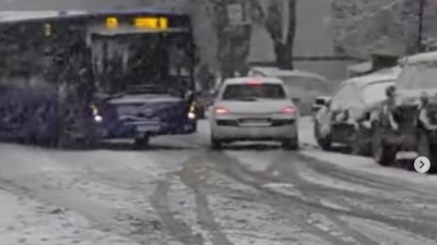 Sneg u januaru pao u Beogradu, u saobraćaju - KOLAPS (VIDEO, FOTO)