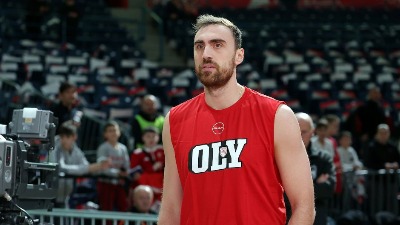 "Ne zanima me šta se dešava u Partizanu": Nikola Milutinov bez dlake na jeziku posle pobede