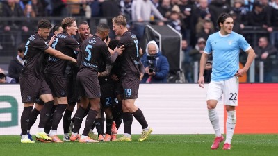 Napoli protutnjao Rimom: Lacio lak plen