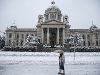 Beogradski zborovi pozvali na protest ispred Skupštine zbog intervencije policije u NS