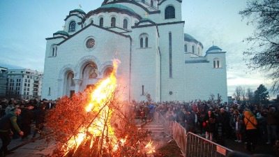 NAJLEPŠE ČESTITKE za Badnji dan i Badnje veče koje se danas razmenjuju po Srbiji
