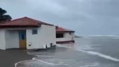 Katastrofa na Adi Bojani: More odnosi kućice (VIDEO)