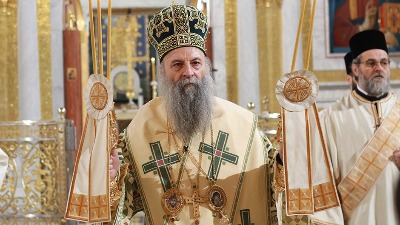 Patrijarh Porfirije služio Vaskršnju liturgiju u Pećkoj patrijaršiji