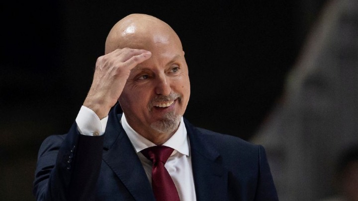 Sramota u Zvezdi: Pitanje o Grejemu - muk, pa upad portparola (VIDEO)