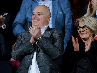 Predsednik Vojvodine: Napadamo duplu krunu