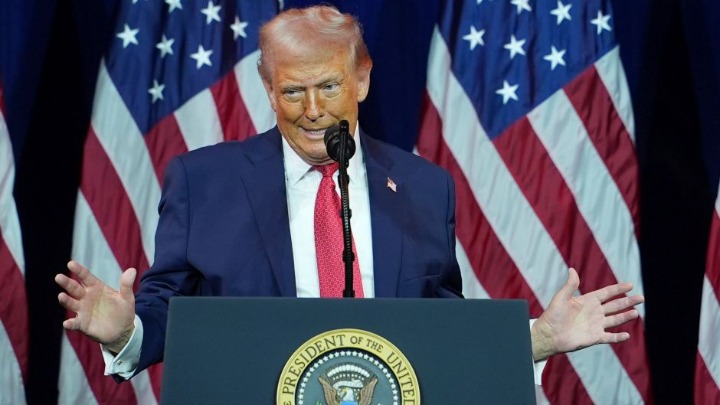 Trampov žestok udar: CARINE OD 500 ODSTO za sve koji kupuju rusku naftu i gas