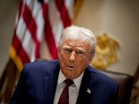 Isplivali šokantni detalji razgovora: Amerika razmatra napad na Iran!