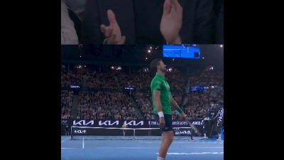 URNEBESNO Novak usred finala tražio izmenu od Nadala (VIDEO)