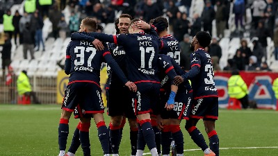 Zvezda obrisala trojicu, ali i dodala nova imena: Ovo je spisak igrača za LE