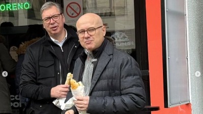 "Kad bih otišao u poslastičarnicu, je l' bi streljali vlasnika?": Komentar Vučića na pitanje o "tajnom" dolasku u Novi Sad