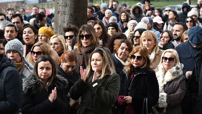 Protest advokata ispred novosadskih sudova i tužilaštva zbog "Mrdićevih zakona“ (FOTO, VIDEO)