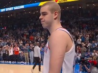 Nikola Topić dominira u SAD! Dabl-dabl za potvrdu odlične forme (VIDEO)