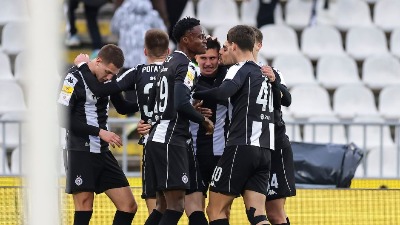 Posebni gosti u Humskoj: Evo ko gleda meč Partizan - Spartak (FOTO)