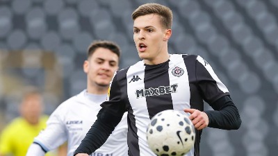 Partizan potvrdio da je prodao Kostića za siću, fiksna suma svega 3,5 miliona evra!