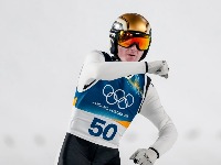 Domen Prevc dominantno do zlata!