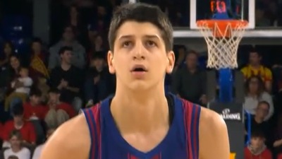 Kusturica najmlađi poenter u istoriji Barse (VIDEO)