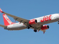 Rasističke uvrede "zapalile" avion: Masovna tuča putnika, pilot morao prinudno da sleti!