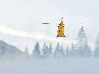 Voz pun putnika iskočio iz šina zbog lavine: Nesreća u Švajcarskoj