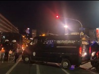 Policijski kordon zbog Vučevića: Studenti reagovali (VIDEO)