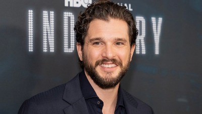 ŠOKANTNA GEJ SCENA Kita Haringtona zapalila internet (FOTO, VIDEO) 