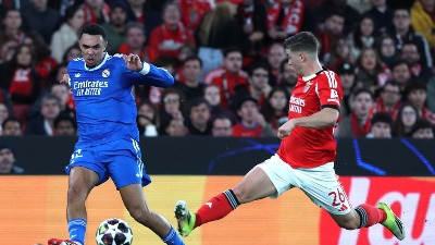 Real JEDVA pobedio Benfiku: PSŽ do trijumfa posle preokreta (FOTO/VIDEO)