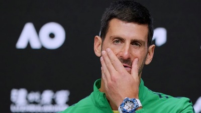 Grčki pevač prekinuo nastup u Beogradu zbog Novaka Đokovića: Mrežama kruži snimak kako pevaju hit Sinana Sakića