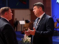 TV analitičar ili predsednik Ustavnog suda? Vladan Petrov uplivao u polje politike