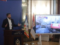 Svetionik usred kružnog toka? Stručnjak jasan: Sve što skreće pažnju vozača NIJE BEZBEDNO!