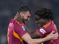 Roma lako sa Kremonezeom, Svilar zaustavio Vardija