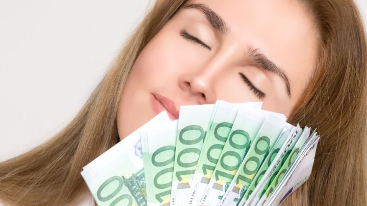 3 znaka čeka FINANSIJSKI PREPOROD I BLAGOSTANJE: Nakon teškog perioda, pare će PADATI S NEBA 