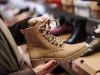 Kako razlikovati PRAVU KOŽU OD VEŠTAČKE? Prodavci vam OVO nikada neće reći