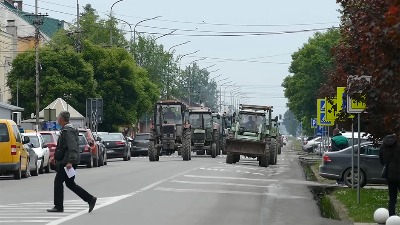 "S njima nema šta da se priča": Poljoprivrednici traže smenu ministarstva i najavljuju 24-časovne blokade