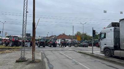 Nekoliko poljoprivrednika privedeno na informativne razgovore zbog incidenta na sastanku u Mrčajevcima