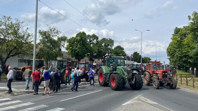 "Kad nestanemo mi, nestaće i zdrava hrana": Poljoprivrednici ne odustaju