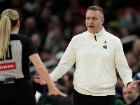 Srbi u NBA: Topić pobedio Rajakovića, Tristanovo loše veče, Jović bez minuta