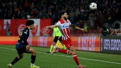 Tiknizjan oštro o treneru: Potcenjuje me, gde su muški principi?