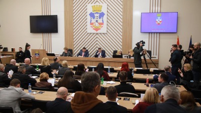 Rebalans budžeta pred odbornicima, opozicija poručuje: "Beograd tone u dugove i improvizacije"