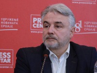 Vladan Glišić: Vrh SPC je morao držati distancu prema režimu sve ovo vreme