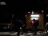 Žestok ruski napad na Ukrajinu: Gore zgrade u Kijevu na -20 stepeni (VIDEO)