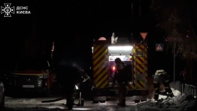 Žestok ruski napad na Ukrajinu: Gore zgrade u Kijevu na -20 stepeni (VIDEO)